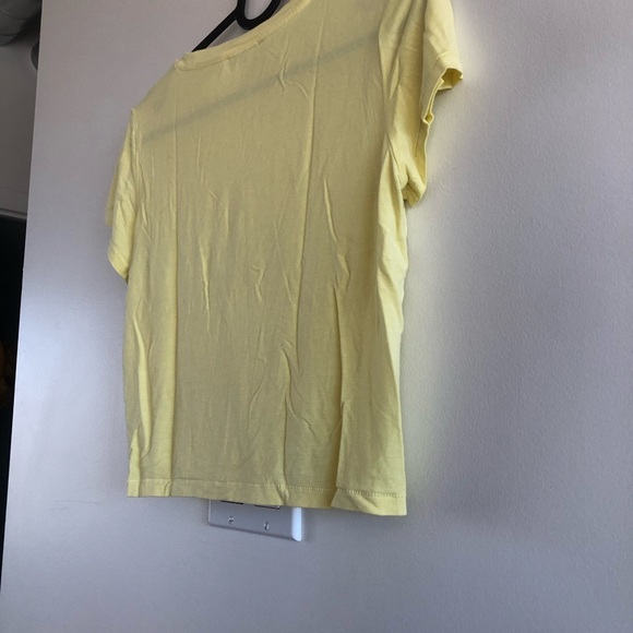 Wilfred Free Crop Tee Shirt Pale Yellow - Picture 5 of 6